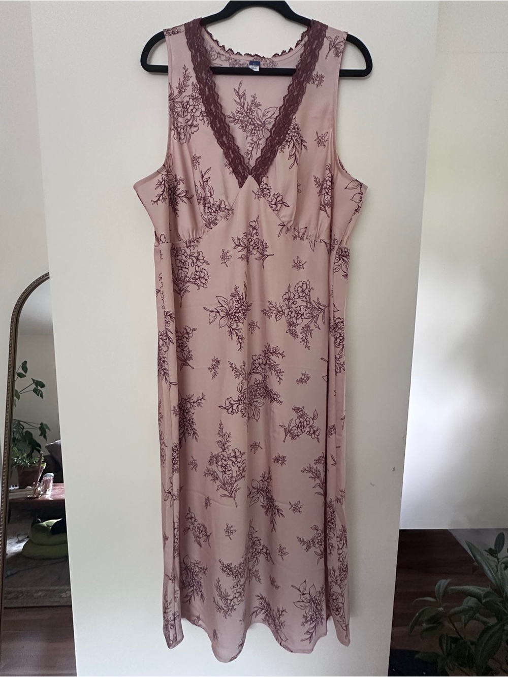 Old Navy Women's Lace-Trim Floral Dress - Dusty Rose